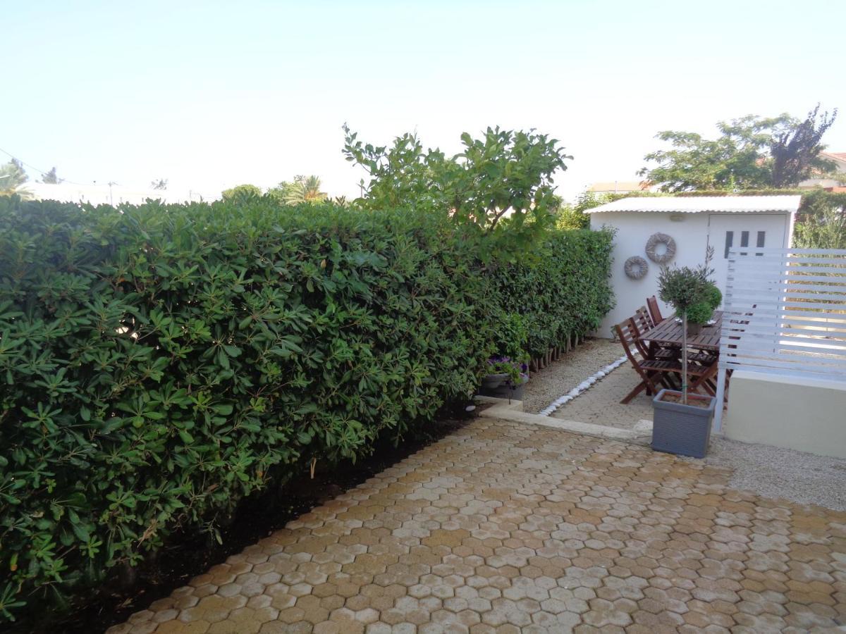 House 30